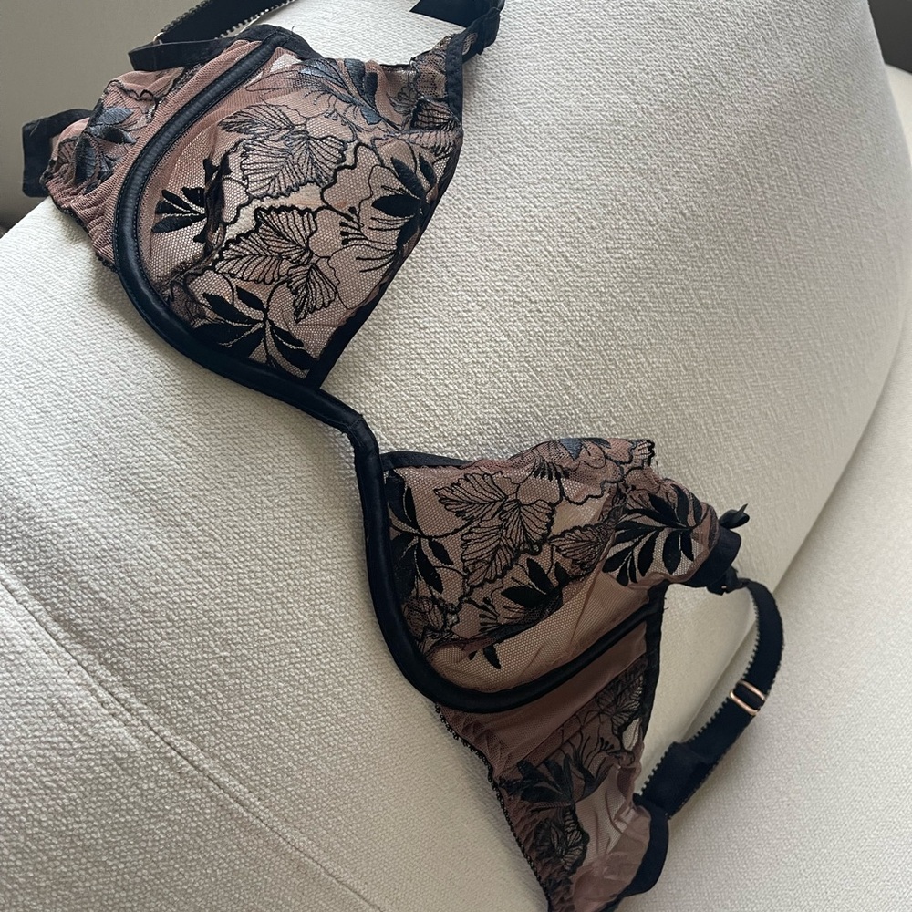 Agent Provocateur Black Floral Lace Bra